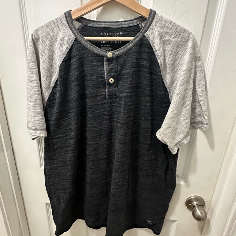 American Eagle Outfitters Men's Black and Gray Henley Shirt